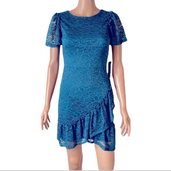 NWT City Vibe Lace Dress Sz 1 - Picture 1 of 14